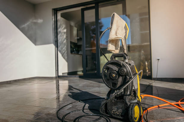 Professional Pressure Washing Services in Calipatria, CA